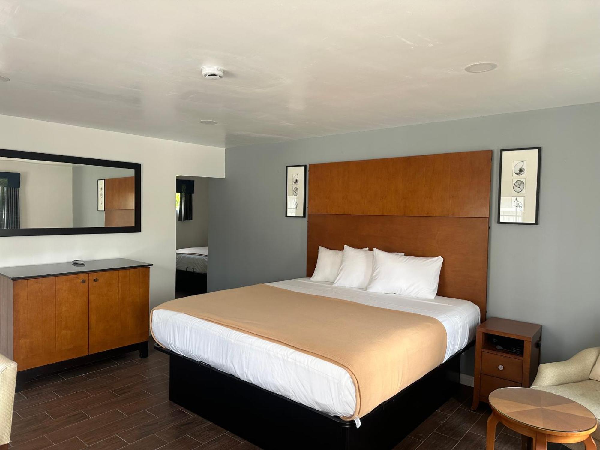 Oceanside Inn & Suites 外观 照片