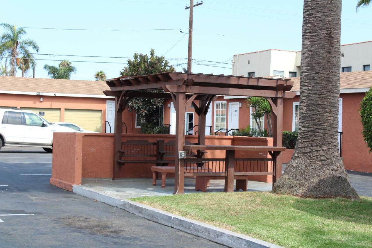 Oceanside Inn & Suites 外观 照片