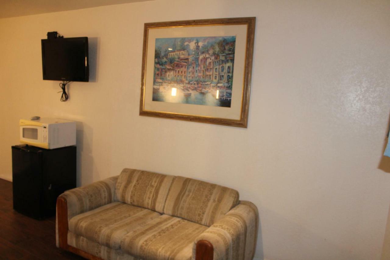 Oceanside Inn & Suites 外观 照片