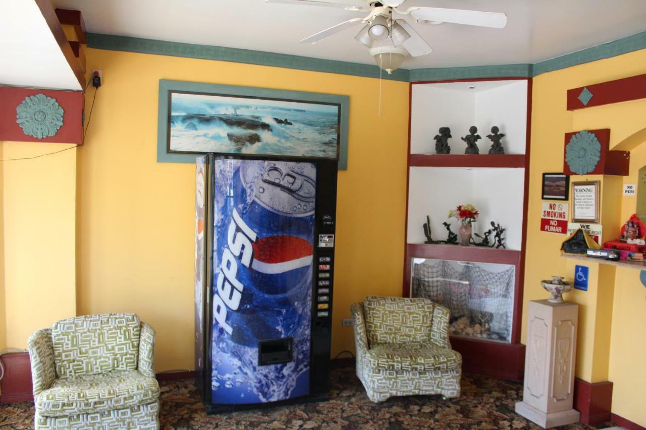 Oceanside Inn & Suites 外观 照片